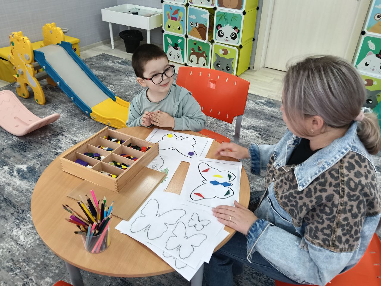 Занятия с детьми с РАС и другими ментальными нарушениями