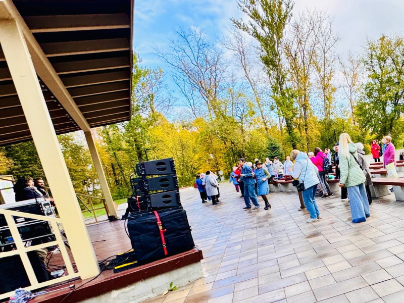 25 сентября на парка Станкозавода прошло мероприятие «Танцплощадка» в рамках фестиваля «Вместе интересно».