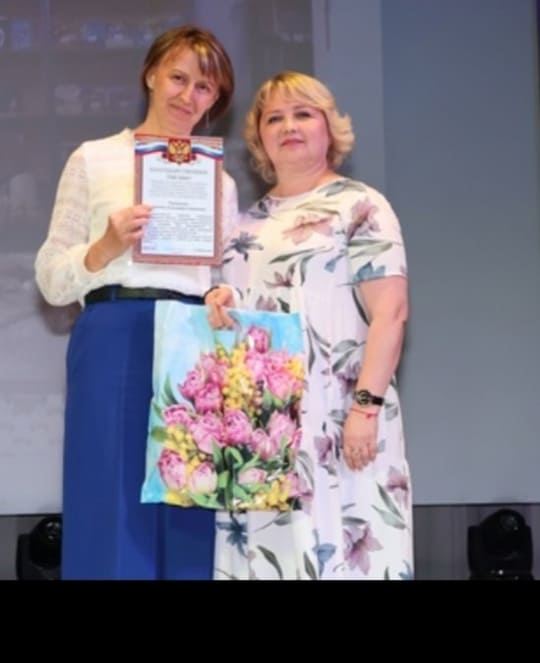 Награждены от Управления социальной защиты населения Тонкинского муниципального округа Благодарственными письмами. 