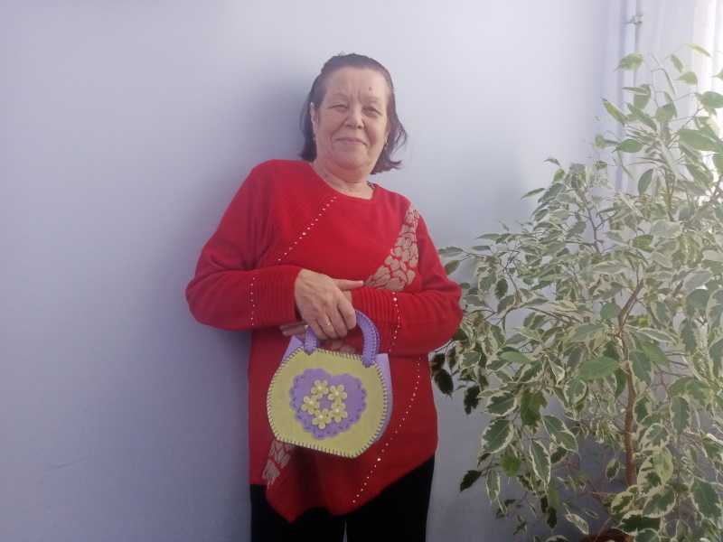 Занятие по трудотерапии в ОДП «Сумочка для мелочей» - из фетра