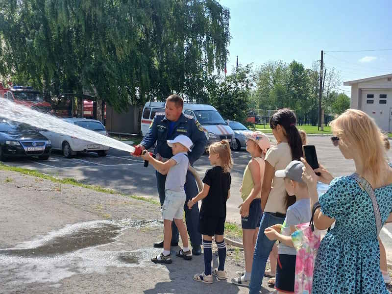 Экскурсия в пожарную часть 